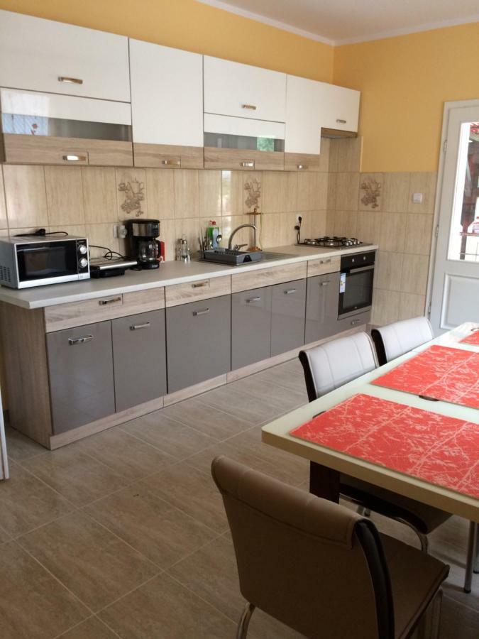 Hotel M Dey Vişeu de Sus Esterno foto