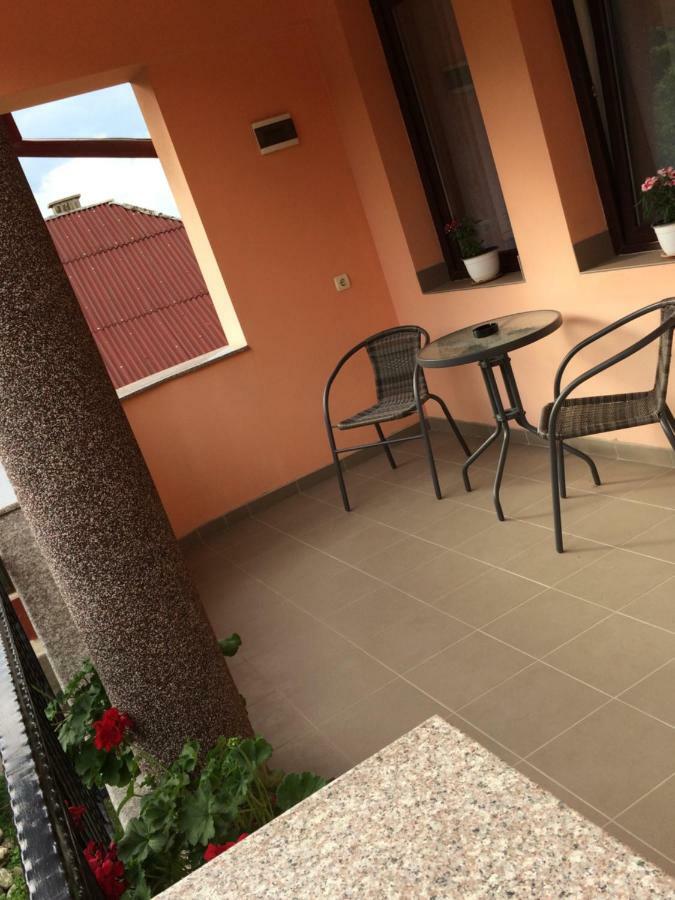 Hotel M Dey Vişeu de Sus Esterno foto